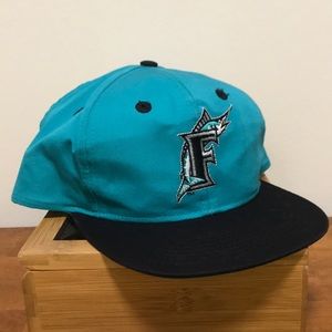 Vintage/retro Florida Marlins SnapBack hat